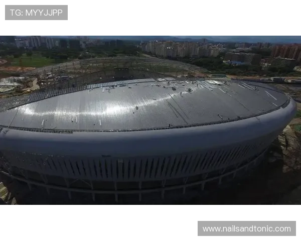 万宁体育广场周边美食与交通攻略,助你轻松规划出行路线 万宁体育广场周边美食与交通攻略,助你轻松规划出行路线